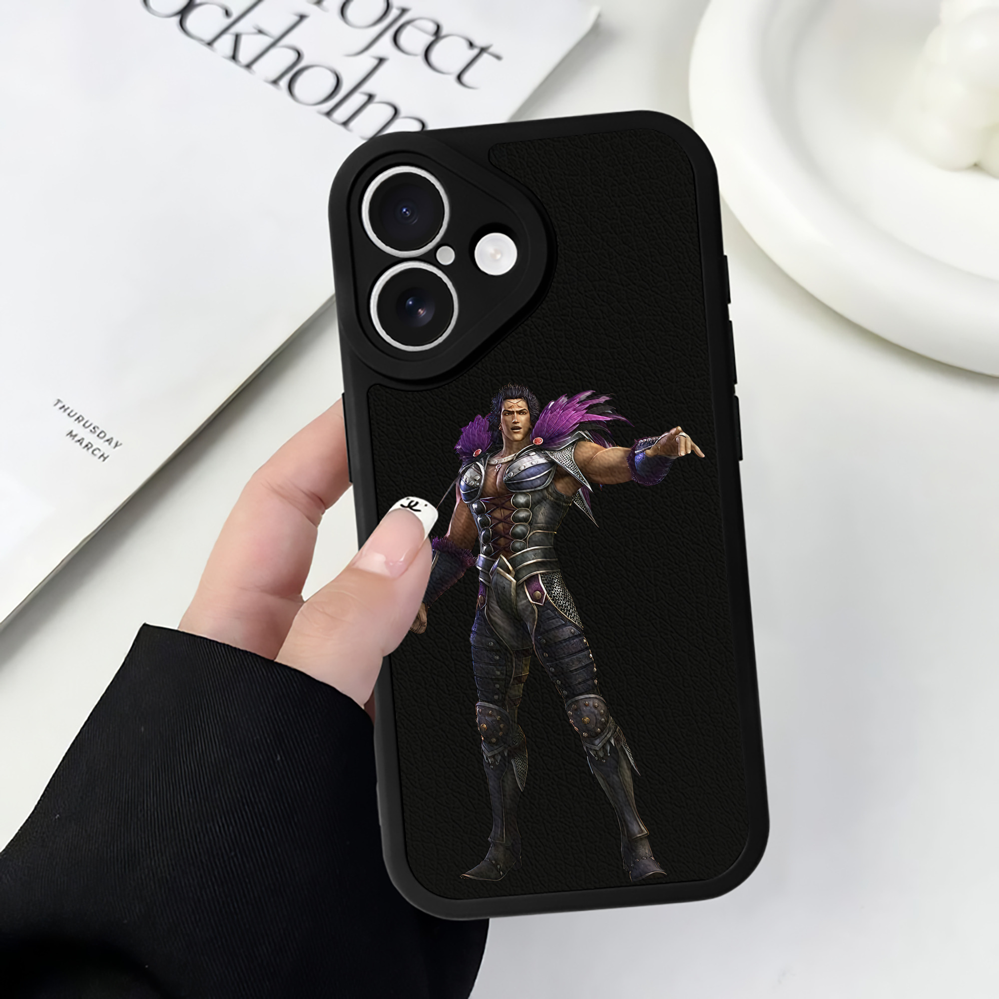（画像用） 北斗の拳 Fist of the North Star 【iPhone 16シリーズ対応】シリコンスマホケース（レザー調） 材質：シリコン